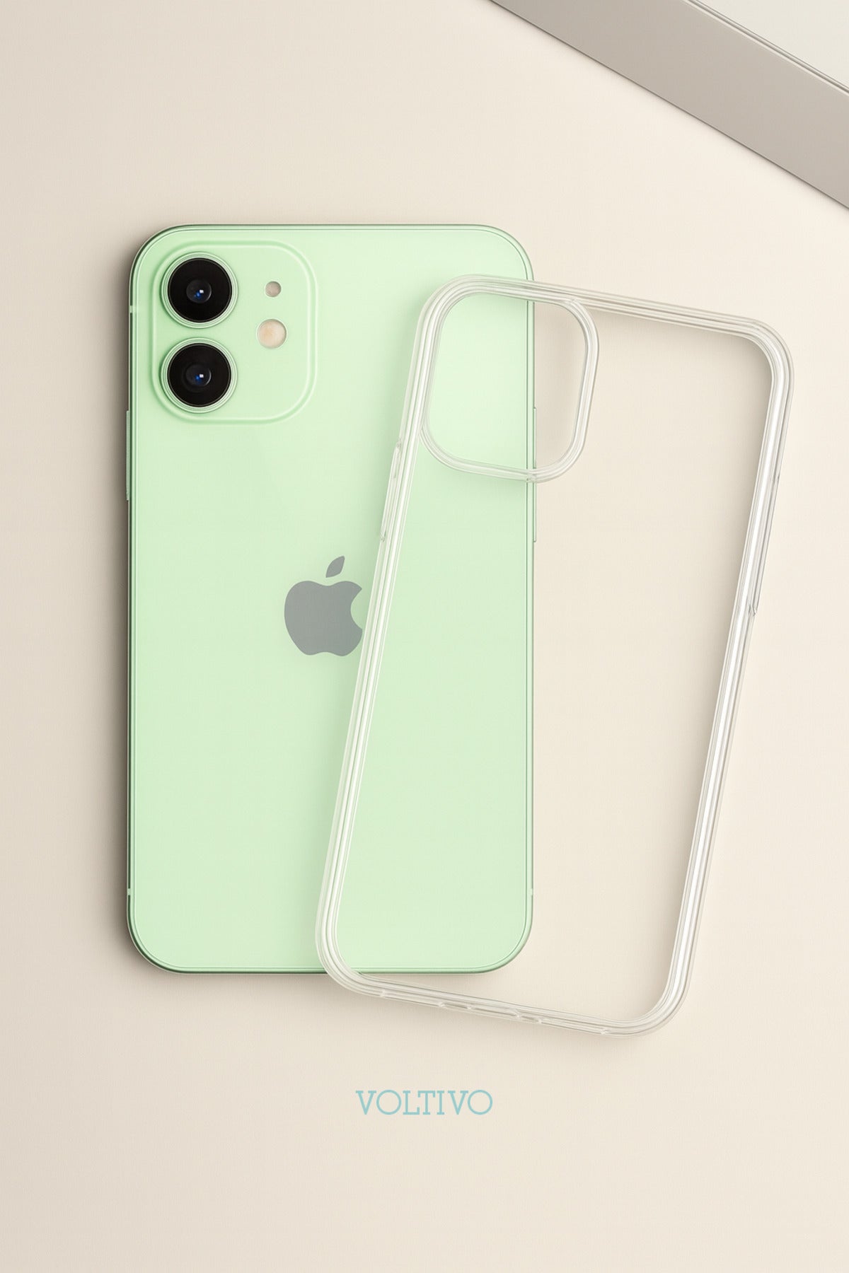 iPhone 12 Ultra İnce Şeffaf Silikon Kılıf