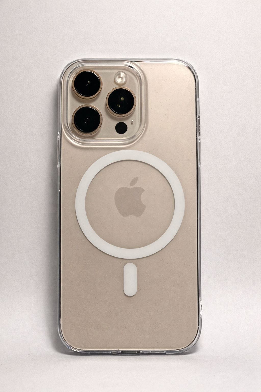 Apple iPhone Uyumlu MagSafe Sararmaz Şeffaf Kılıf