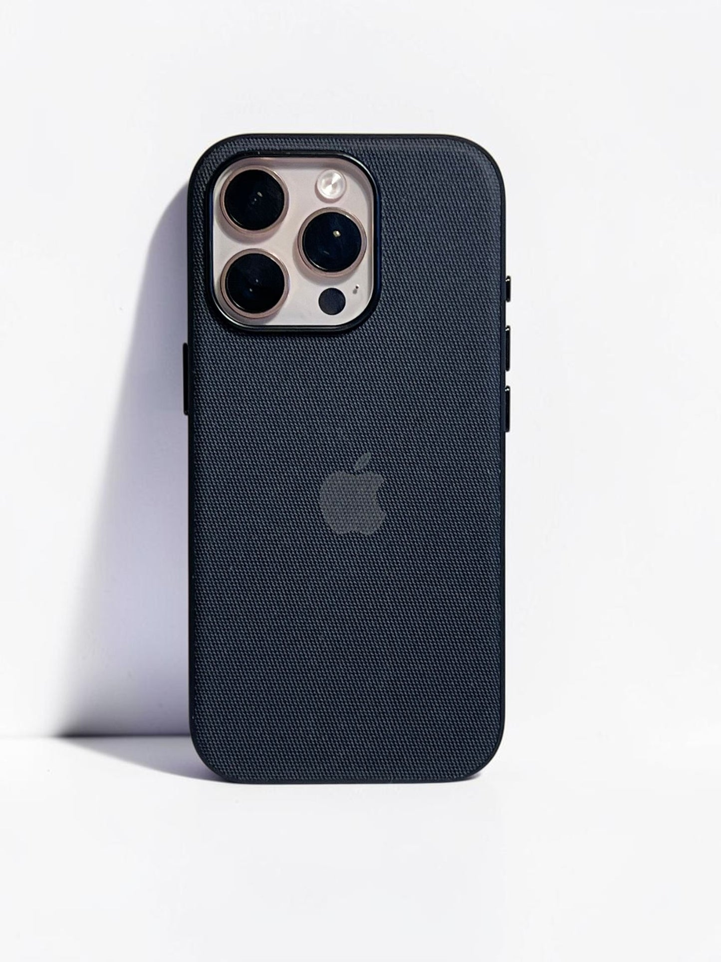 Apple iPhone Uyumlu Siyah TechWoven Kılıf